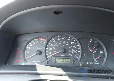 2003 Toyota Corolla S from USA, damaged, VIN 2T1BR32E83C058571